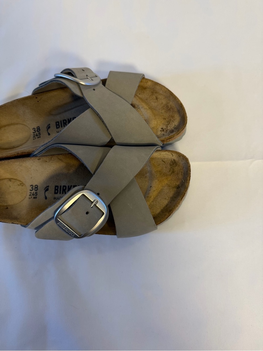 Birkenstock Siena Big Buckle Sandals, size 7. - Picture 8 of 11
